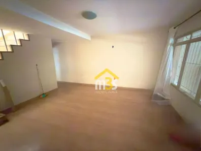 Casa com 3 Quartos à venda, 195m² no Jardim D'Abril, Osasco