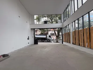Prédio Comercial para alugar, 300m² no Chácara Santo Antônio (Zona Leste), São Paulo