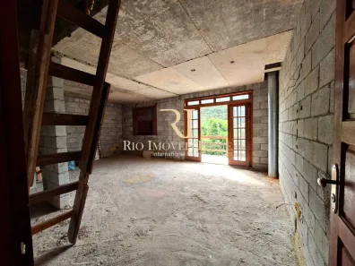 Apartamento com 3 Quartos à venda, 105m² no Albuquerque, Teresópolis