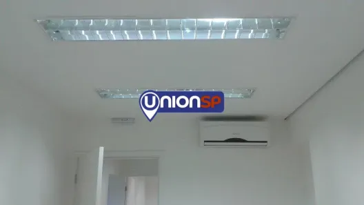 Sala Comercial à venda, 57m² no Vila Olímpia, São Paulo