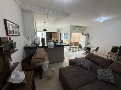 Casa com 2 Quartos à venda, 169m² no Piracangaguá, Taubaté