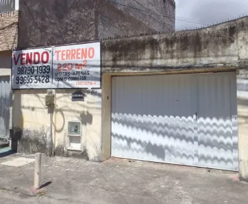 Lote/Terreno à venda, 820m² no Álvaro Weyne, Fortaleza
