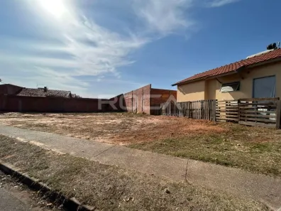 Lote/Terreno à venda, 256m² no Conjunto Habitacional Planalto Verde, São Carlos