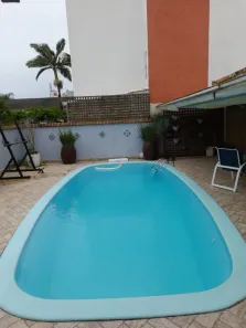 Sobrado com 5 Quartos para alugar, 180m² no Praia dos Amores, Balneário Camboriú