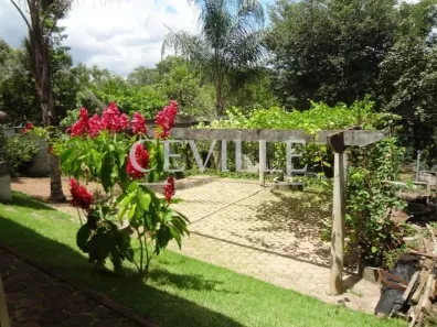 Casa com 3 Quartos para alugar, 180m² no , Brumadinho
