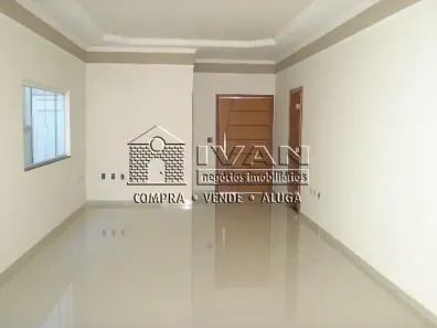 Casa com 3 Quartos à venda, 200m² no Lagoinha, Uberlândia