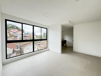 Apartamento com 2 Quartos para alugar, 62m² no Velha, Blumenau