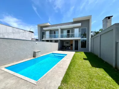 Sobrado com 4 Quartos à venda, 143m² no Guaratuba, Guaratuba