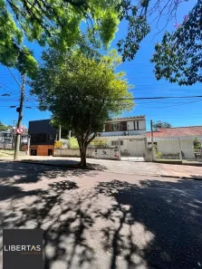 Lote/Terreno à venda, 499m² no Três Figueiras, Porto Alegre