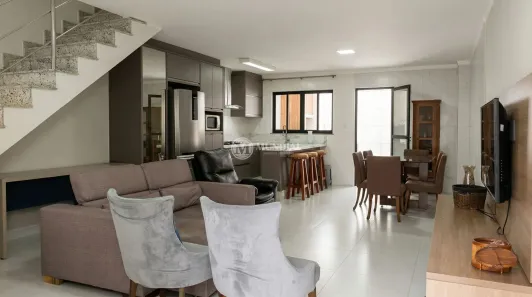 Casa com 3 Quartos à venda, 118m² no Santa Regina, Camboriú