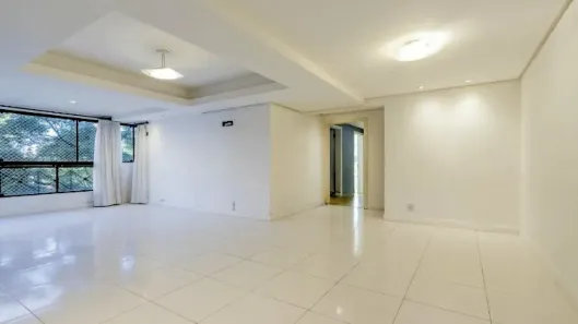 Apartamento com 3 Quartos para venda ou aluguel, 110m² no Auxiliadora, Porto Alegre