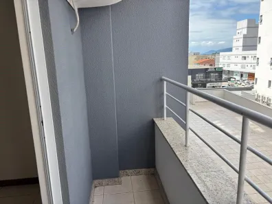 Apartamento com 2 Quartos à venda, 64m² no Centro, Palhoça