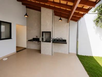 Casa com 2 Quartos à venda, 170m² no Jardim Nenê Gomes, Uberaba