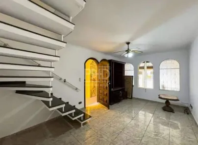 Casa com 3 Quartos para alugar, 75m² no Santa Terezinha, São Bernardo do Campo