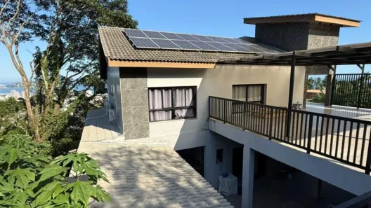 Casa com 5 Quartos à venda, 580m² no Enseada, Guarujá