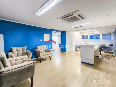 Sala Comercial à venda, 625m² no Santana, Porto Alegre