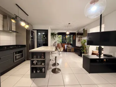 Apartamento com 3 Quartos à venda, 85m² no Saguaçu, Joinville