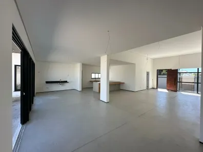Casa com 4 Quartos à venda, 290m² no De Lourdes, Fortaleza