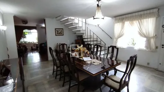 Casa com 4 Quartos para alugar, 250m² no Vila Mariana, São Paulo