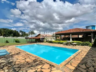 Fazenda/Sítio com 3 Quartos à venda, 500m² no Chácara Novo Horizonte, Contagem