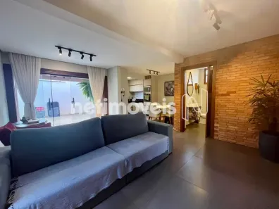 Casa com 3 Quartos à venda, 229m² no Nova Gameleira, Belo Horizonte