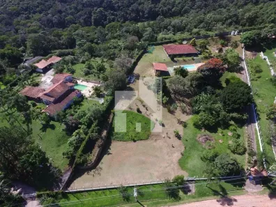 Fazenda/Sítio com 3 Quartos à venda, 200m² no Pau Arcado, Campo Limpo Paulista