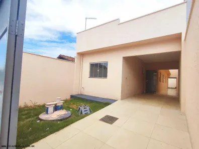 Casa com 3 Quartos à venda, 180m² no Setor Garavelo, Aparecida de Goiânia