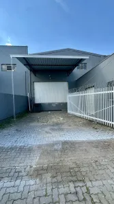 Galpão/Depósito/Armazém para alugar, 988m² no Pinheirinho, Curitiba