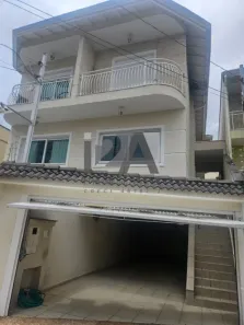 Sobrado com 3 Quartos à venda, 230m² no Vila Campesina, Osasco