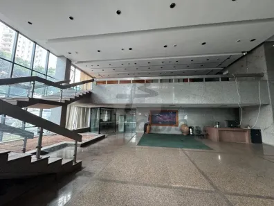 Prédio Comercial para alugar, 6870m² no Santo Amaro, São Paulo