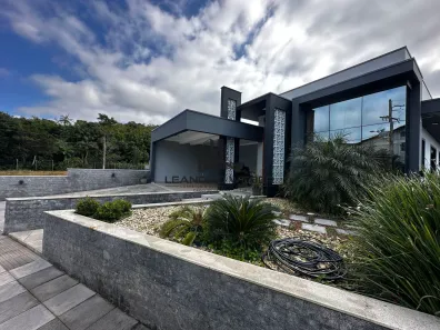 Casa com 3 Quartos à venda, 183m² no Sertão do Maruim, São José