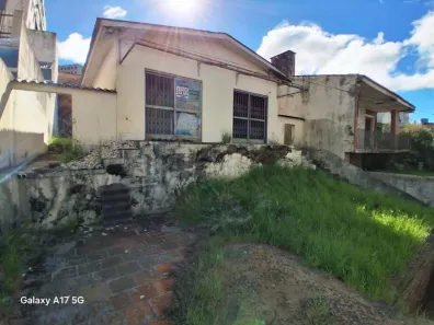 Lote/Terreno à venda, 330m² no Medianeira, Porto Alegre