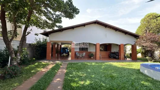 Casa com 4 Quartos à venda, 286m² no Recreio dos Bandeirantes, Uberaba