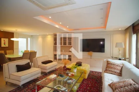 Casa com 3 Quartos à venda, 420m² no Higienópolis, Porto Alegre