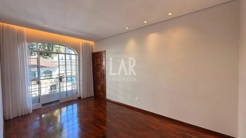 Apartamento com 3 quartos — Sion, Belo Horizonte