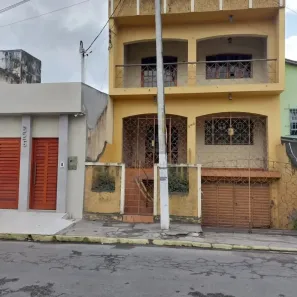 Casa com 4 Quartos à venda, 192m² no Matriz, Vitória de Santo Antão