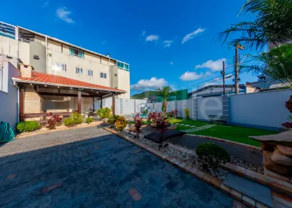Casa com 3 Quartos à venda, 260m² no Dom Bosco, Itajaí