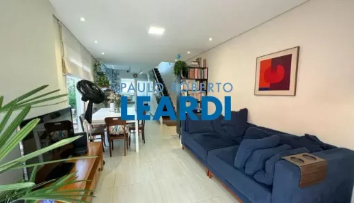 Sobrado com 2 Quartos à venda, 132m² no Vila Ipojuca, São Paulo