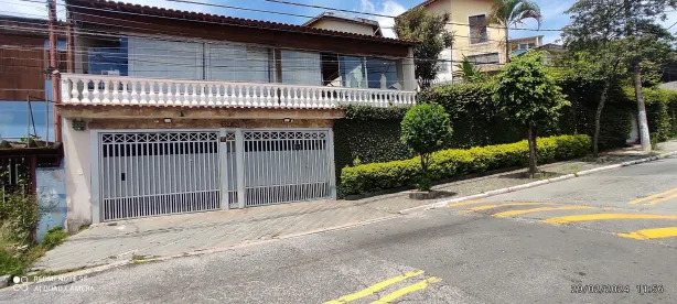 Sobrado com 3 Quartos à venda, 200m² no Jardim Santa Emília, São Paulo