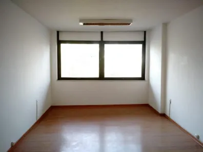 Sala Comercial para alugar, 28m² no Centro, Rio de Janeiro