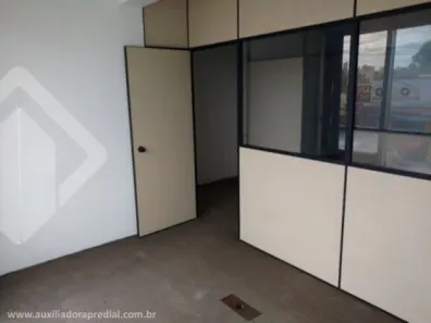 Sala Comercial à venda, 47m² no Passo da Areia, Porto Alegre