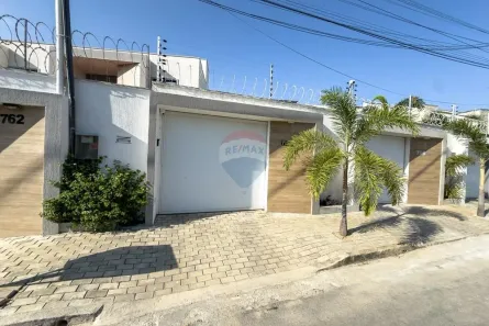 Casa com 3 Quartos à venda, 120m² no Tamatanduba, Eusébio