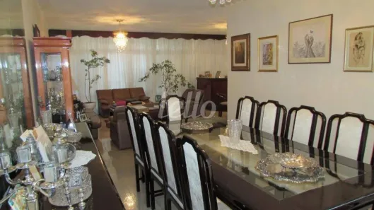 Casa com 4 Quartos para alugar, 269m² no Sumaré, São Paulo