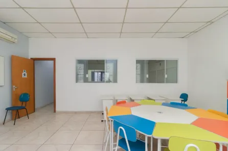 Ponto Comercial com 5 Quartos para alugar, 150m² no Vila Romana, São Paulo