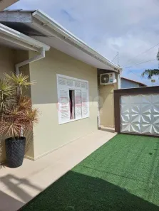 Casa com 3 Quartos à venda, 160m² no Coloninha, Araranguá