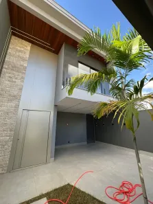 Sobrado com 3 Quartos à venda, 150m² no Ibituruna, Montes Claros