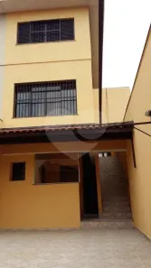 Sobrado com 4 Quartos à venda, 210m² no Jardim Cachoeira, São Paulo