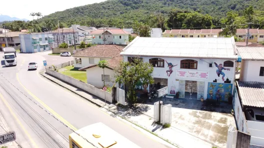 Prédio Comercial com 3 Quartos à venda, 590m² no Morretes, Morretes