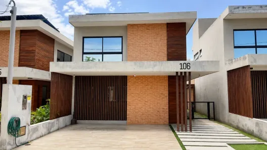 Casa de Condomínio com 3 Quartos para alugar, 125m² no Ponta Negra, Natal