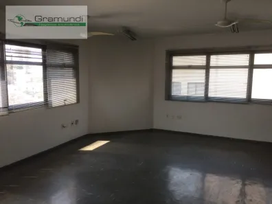 Sala Comercial com 1 Quarto para alugar, 56m² no Bosque da Saúde, São Paulo